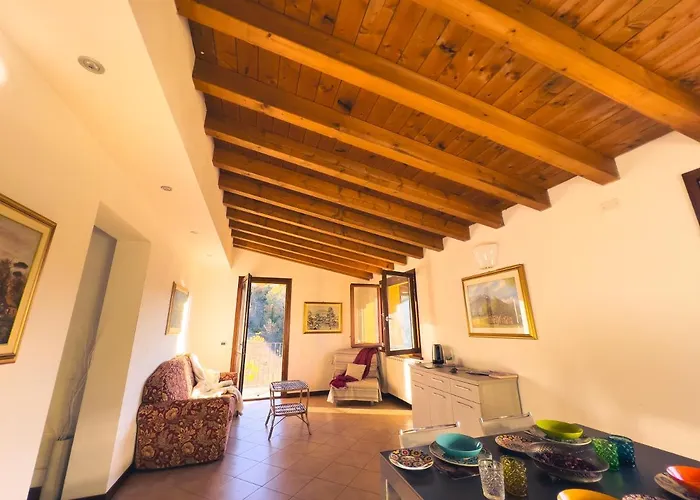 Family Nelle Langhe - Piscina Con Vista Vigneti Per Famiglie Tatil Evi Vesime