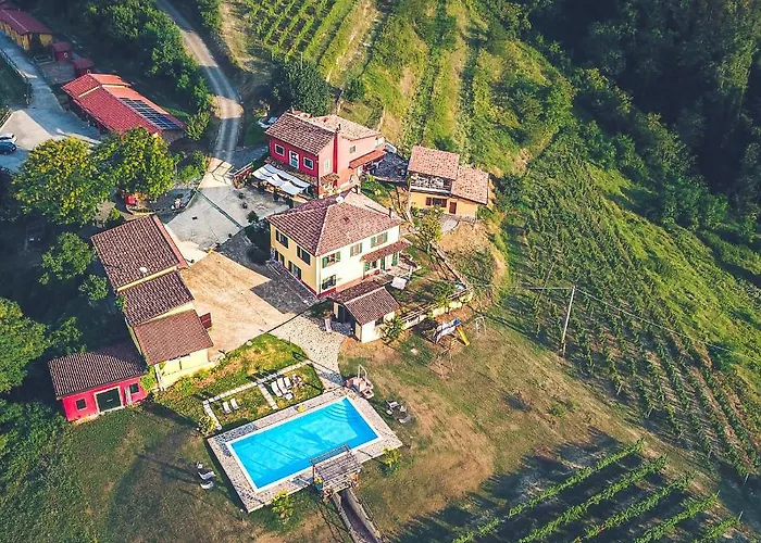 Family Nelle Langhe - Piscina Con Vista Vigneti Per Famiglie *